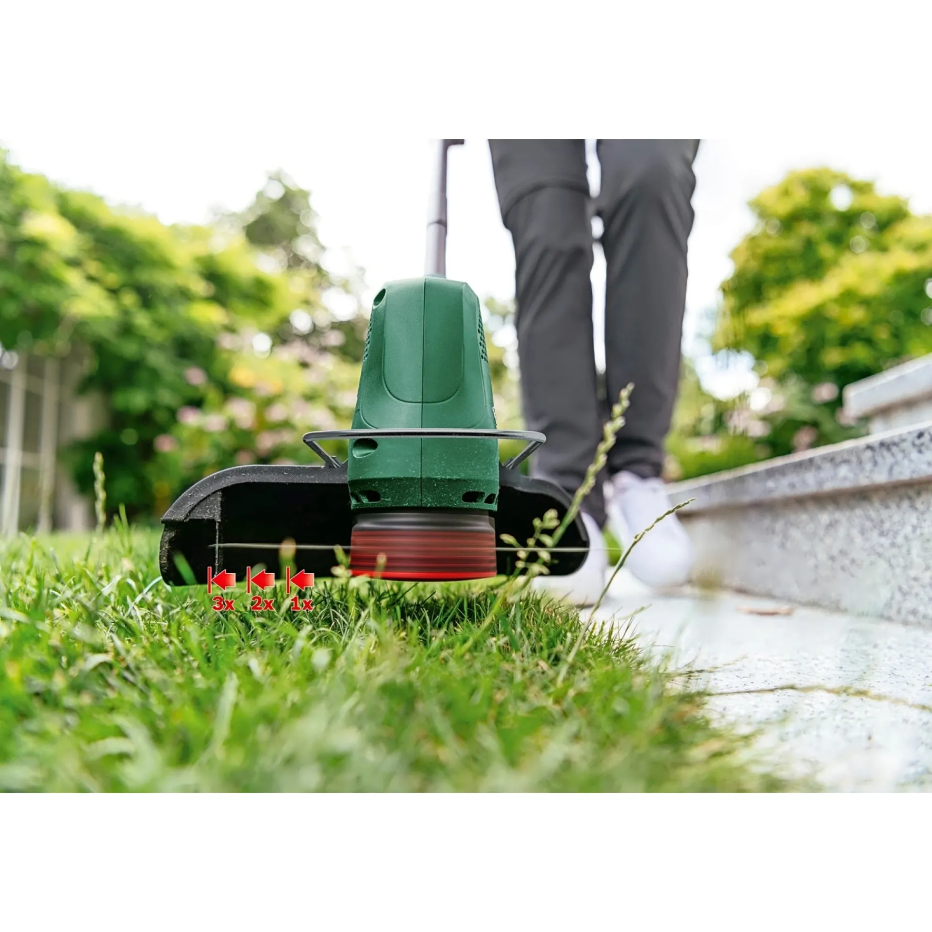 Bosch Græstrimmere > EASY EASYGRASSCUT 18V-26 GRÆSTRIMMER 26 CM 18,0 V UDEN BATTERI OG LADER