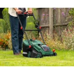 Bosch Plæneklippere > PLÆNEKLIPPER AKKU 18,0 V MED BATTERI OG LADER