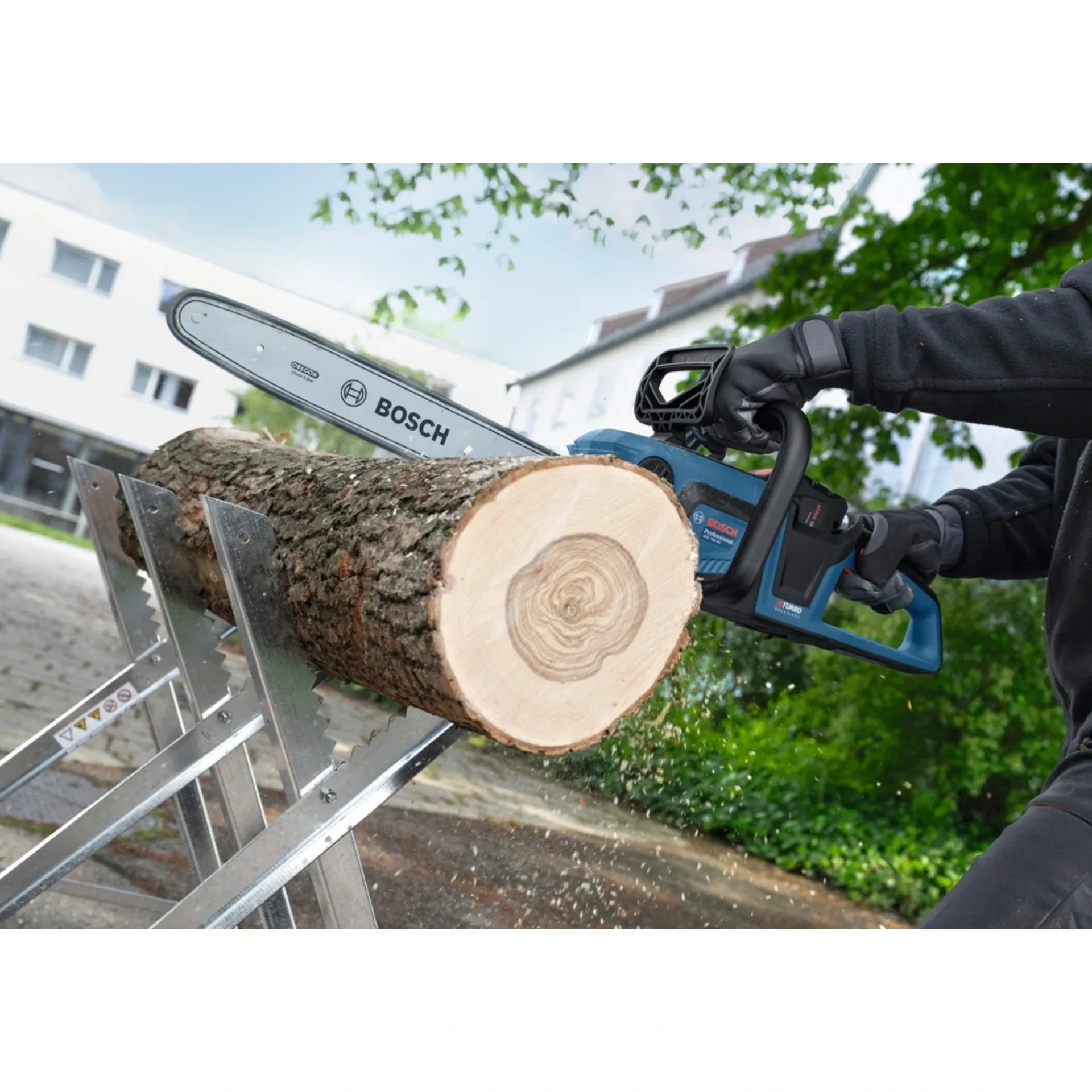 Bosch PRO Motorsave > KÆDESAV AKKU 40 CM UDEN BATTERI OG LADER