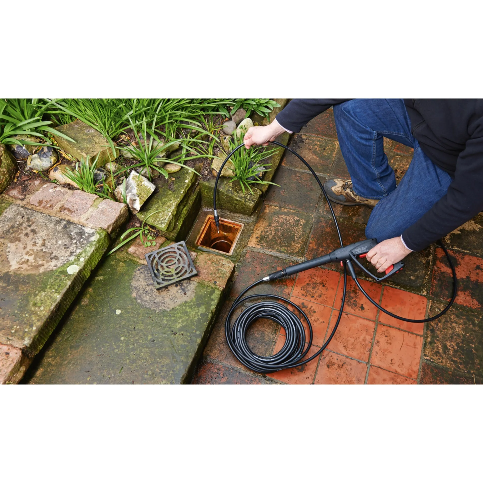Bosch Tilbehør Havemaskiner > RØRRENSER 10 M (160 BAR) RØRRENSER 96X289X269 MM