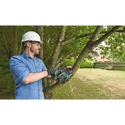 Bosch Motorsave > SOLO UNIV 200MM 18V KÆDESAV AKKU 20 CM UDEN BATTERI OG LADER