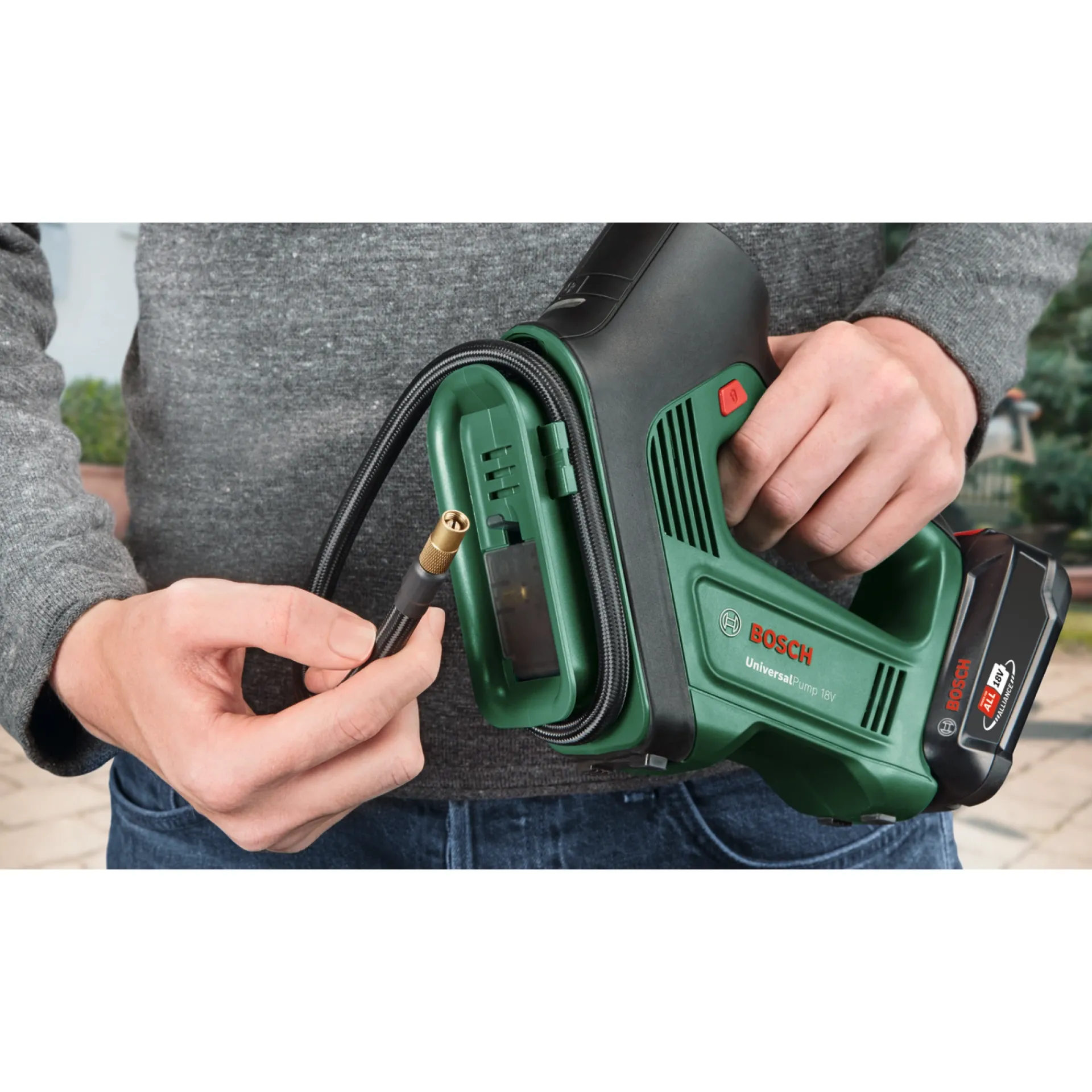 Bosch Pumper > UNIVERSAL 18V PUMPE 30 L/M