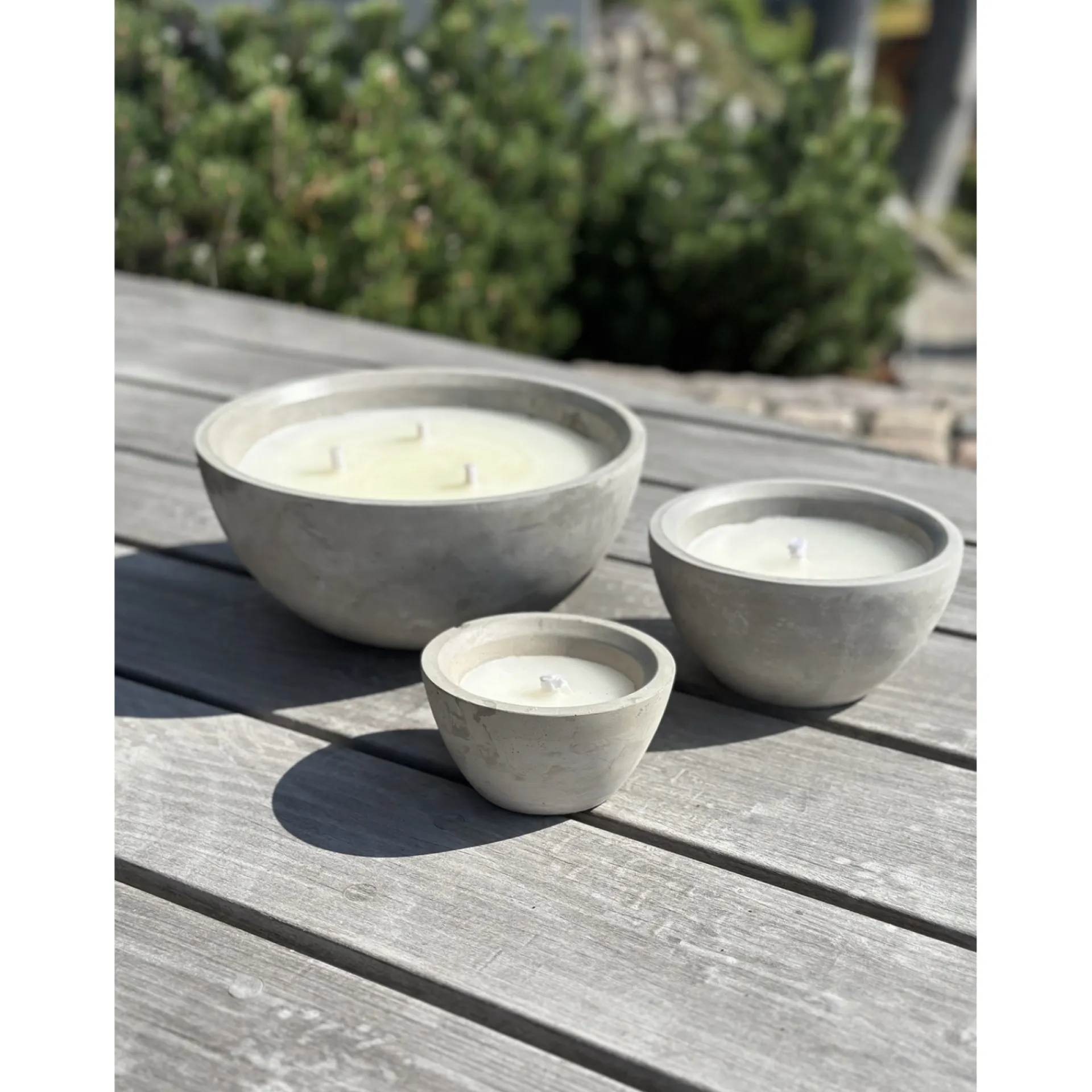 Garden Life Haveindretning > UDENDØRS STEARINLYS BETON GRÅ Ø12,8XH 8,2 CM