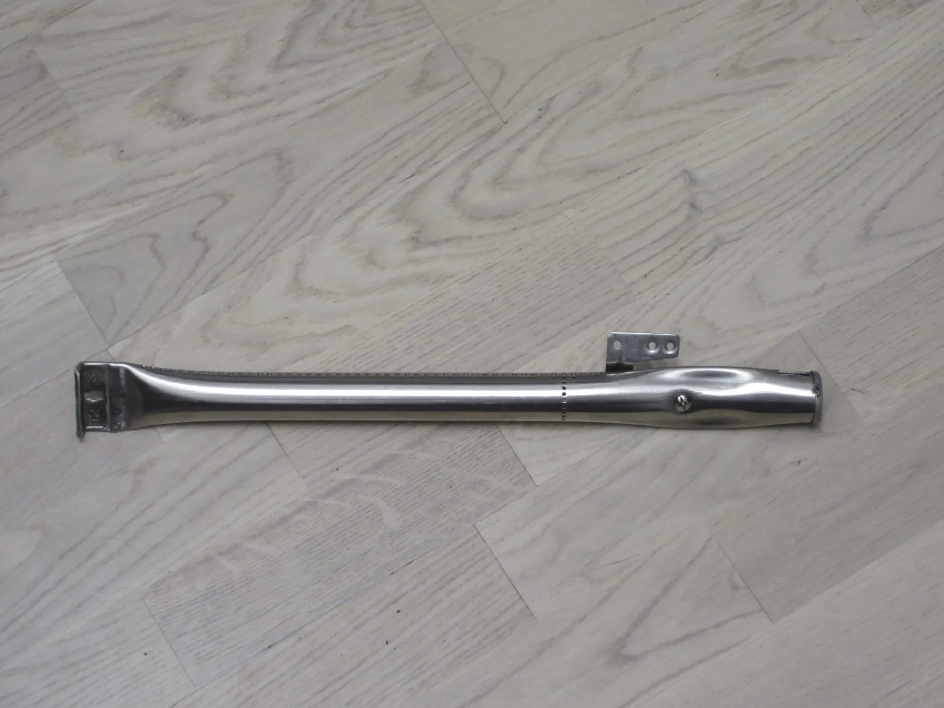 GrillGrill Grilltilbehør > COMPACT B-310 BRANDRØR