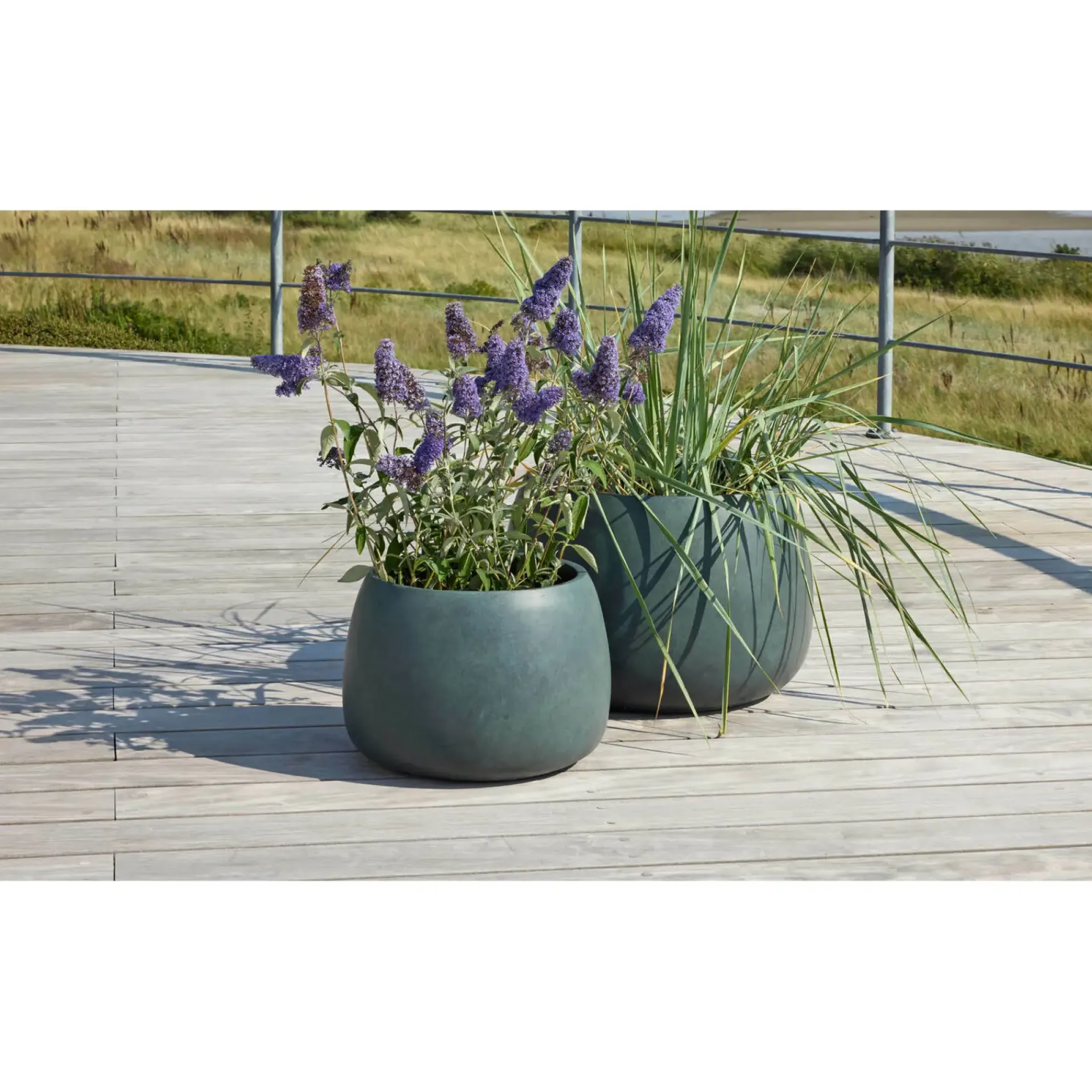 Outrium Havekrukker > CALI HAVEKRUKKE FIBERCEMENT SORT/GRØN Ø55XH37CM