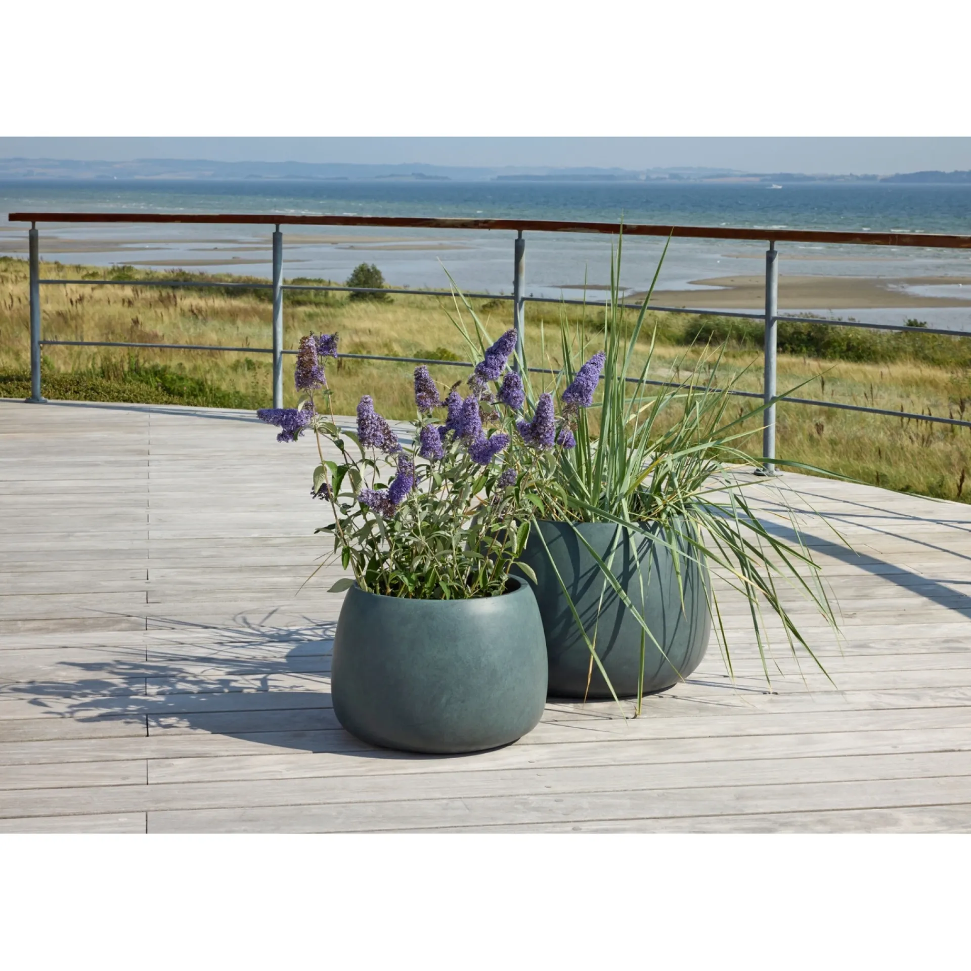 Outrium Havekrukker > CALI HAVEKRUKKE FIBERCEMENT SORT/GRØN Ø55XH37CM