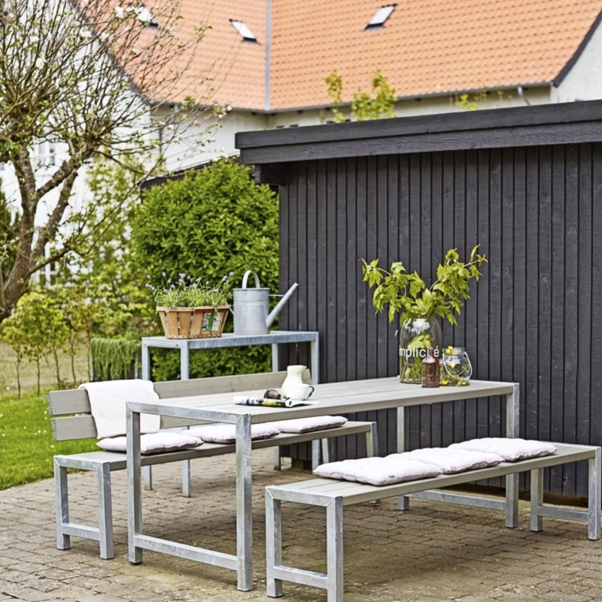 Plus Havebænke > PLANKEBÆNK GRÅBRUN 176 CM