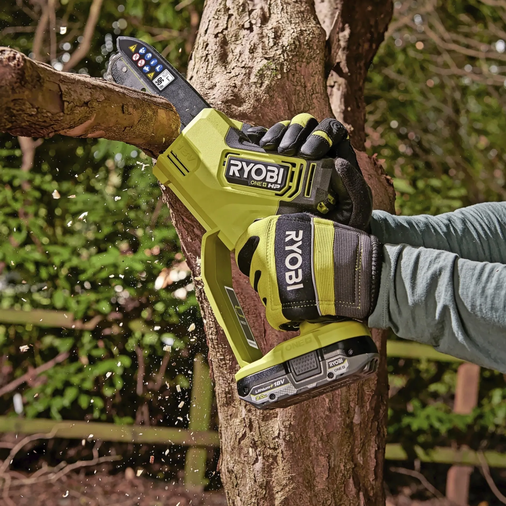 Ryobi Motorsave > GRENSAV AKKU 15 CM UDEN BATTERI OG LADER