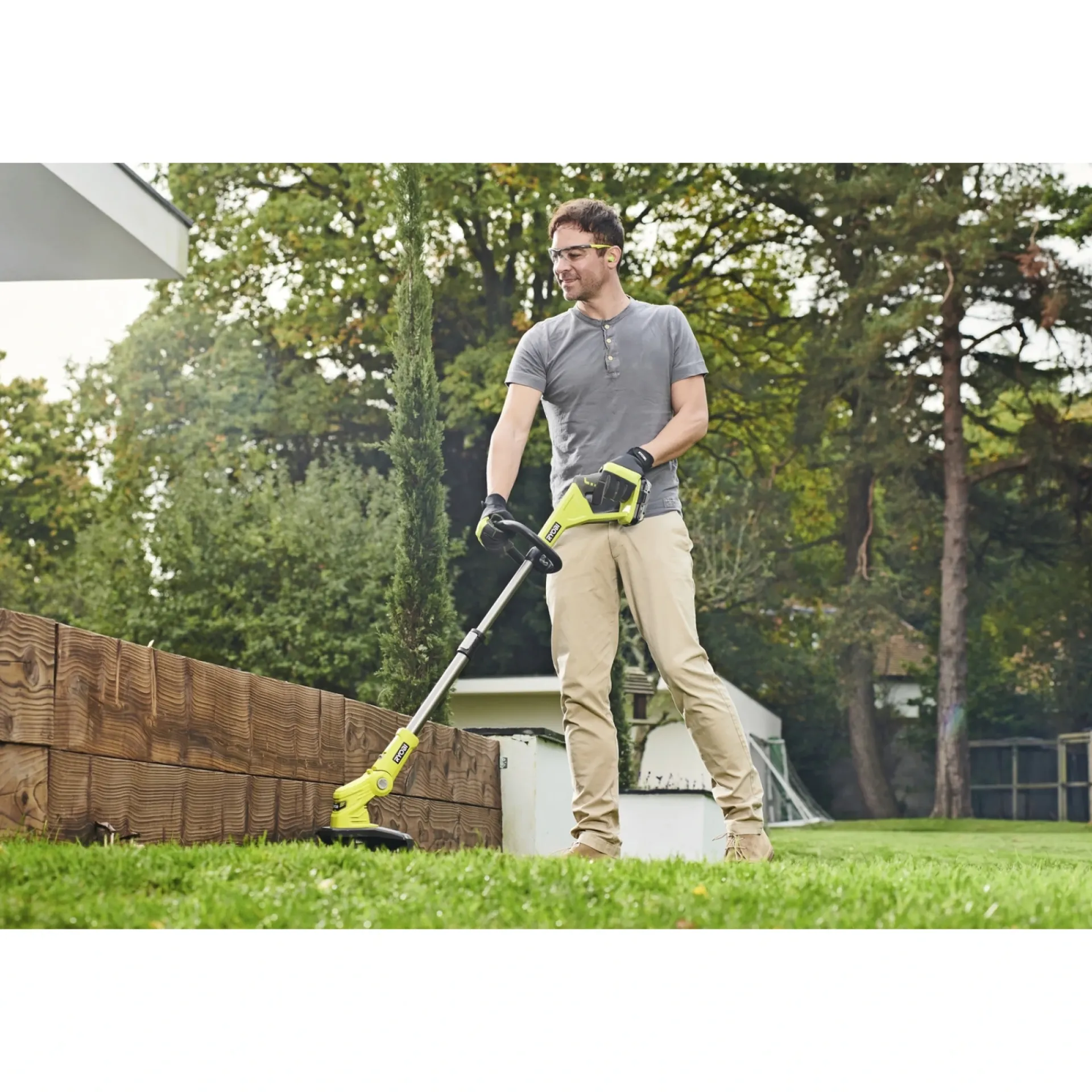 Ryobi Plæneklippere > PLÆNEKLIPPER/ - TRIMMER AKKU 18V UDEN BATTERI OG LADER