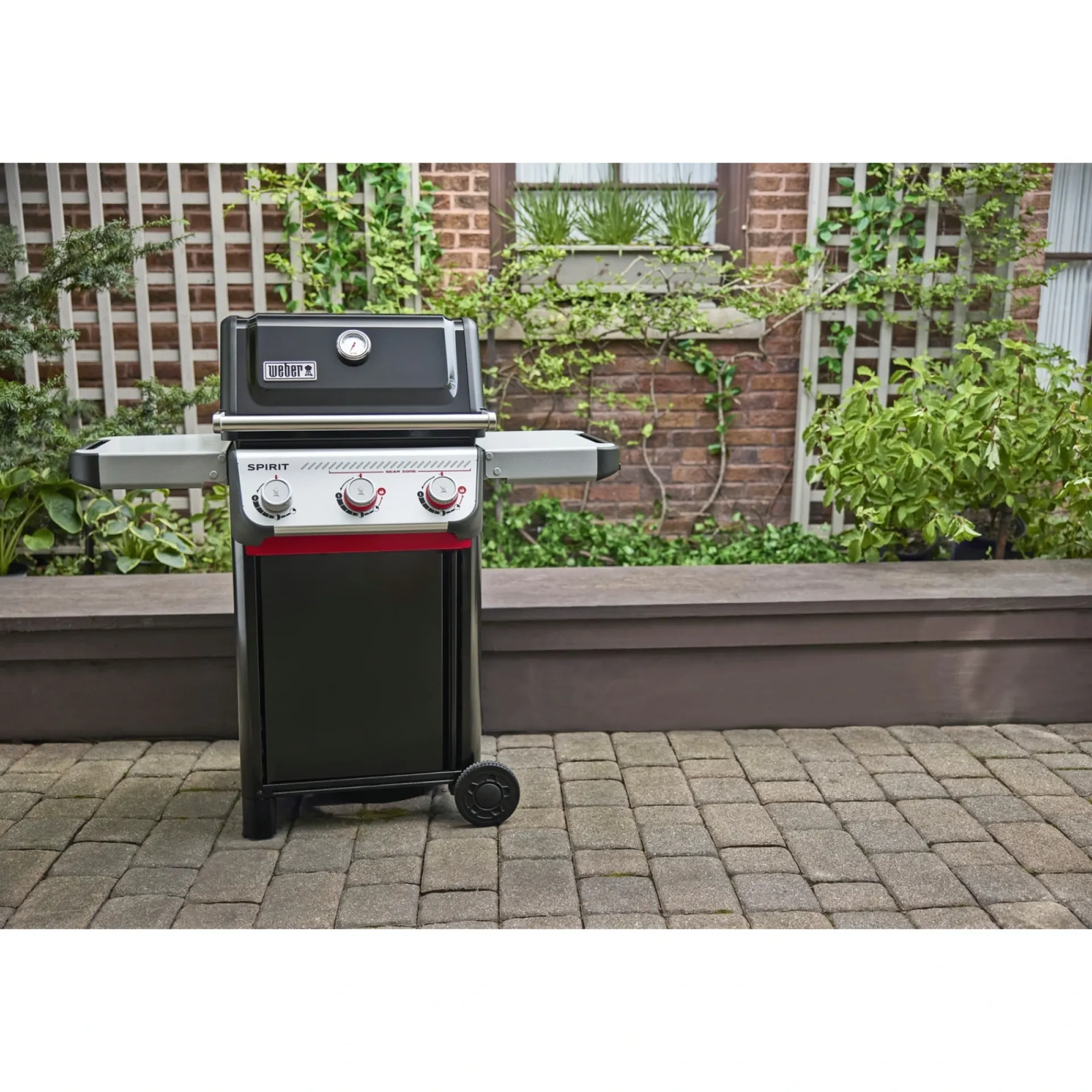 Weber Gasgrill > SPIRIT E-325 GASGRILL SORT