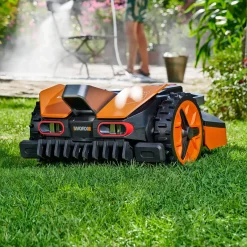 Worx Robotplæneklippere > VISION WR206E ROBOTPLÆNEKLIPPER 600 M2